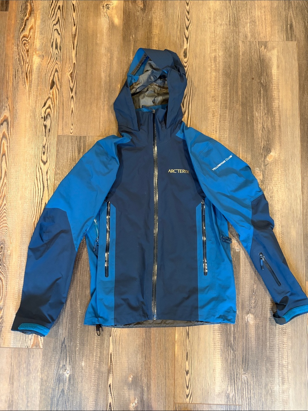 Arc'teryx Blue and Navy Men's Waterproof Hooded Rain Jacket